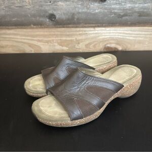 Merrell Sundial Slide Wedge Heel Sandals Fudge Brown Women's 8 Leather Slip-On